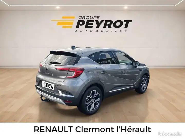 Renault Captur 2024 photo 5