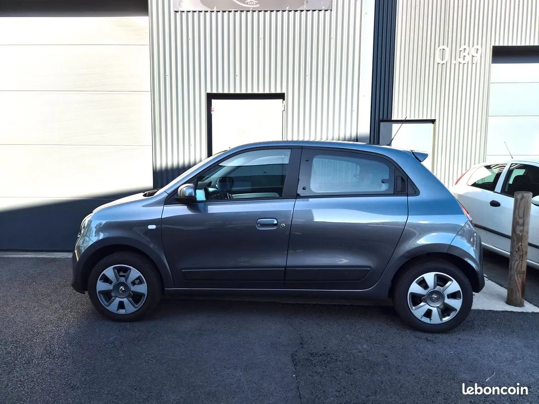 Renault Twingo 2017 photo 2