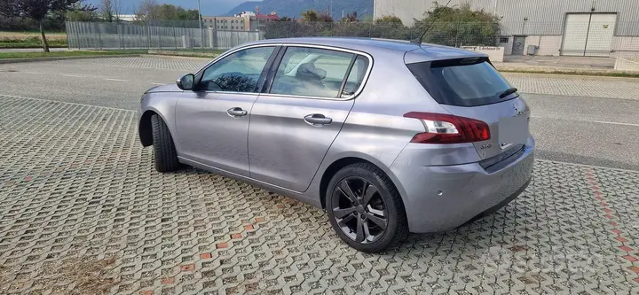 Peugeot 308 2014 photo 4