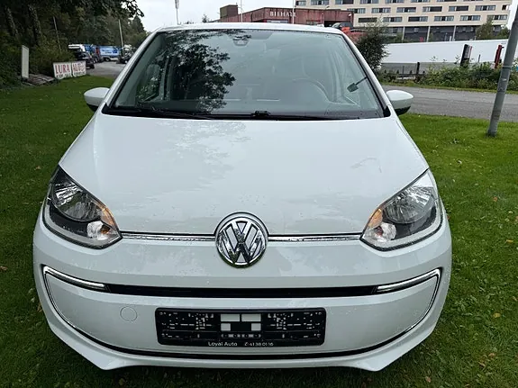 Volkswagen Up 2015 photo 3