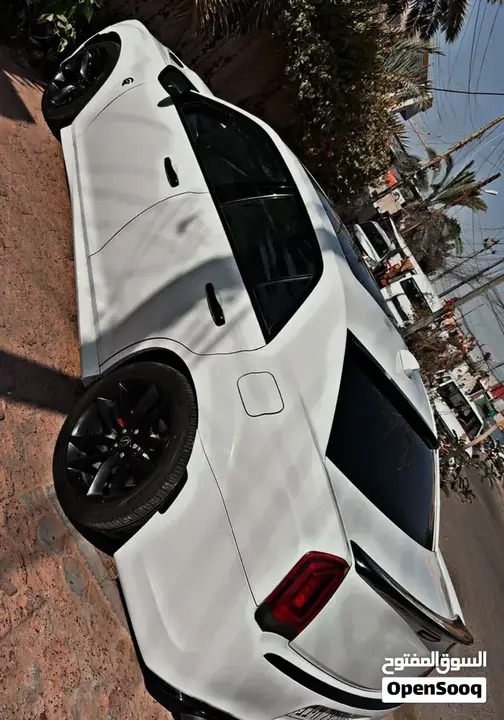Chrysler 300 2018 photo 3