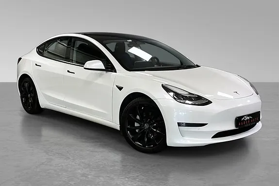Tesla Model 3 2021 photo 2