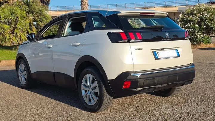 Peugeot 3008 2017 photo 5