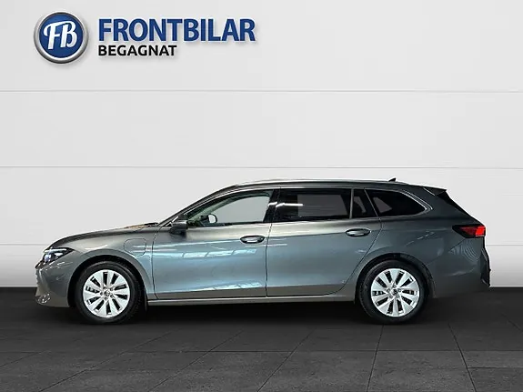 Volkswagen Passat 2025 photo 5