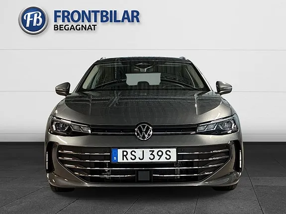 Volkswagen Passat 2025 photo 2