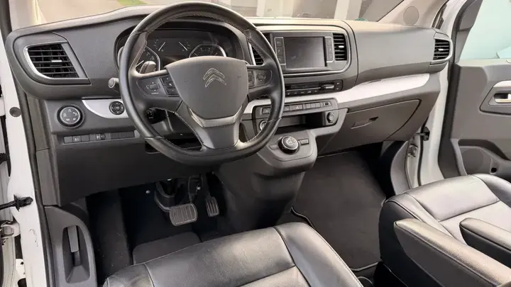 Citroen Spacetourer 2021 photo 2