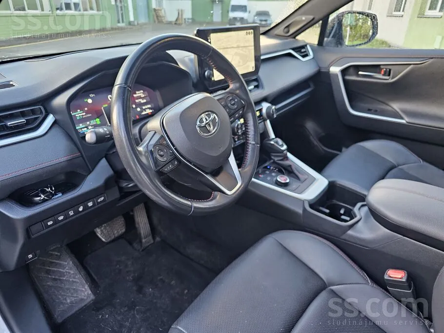 Toyota Rav4 2024 photo 5