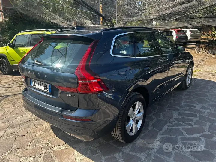 Volvo Xc60 2022 photo 4