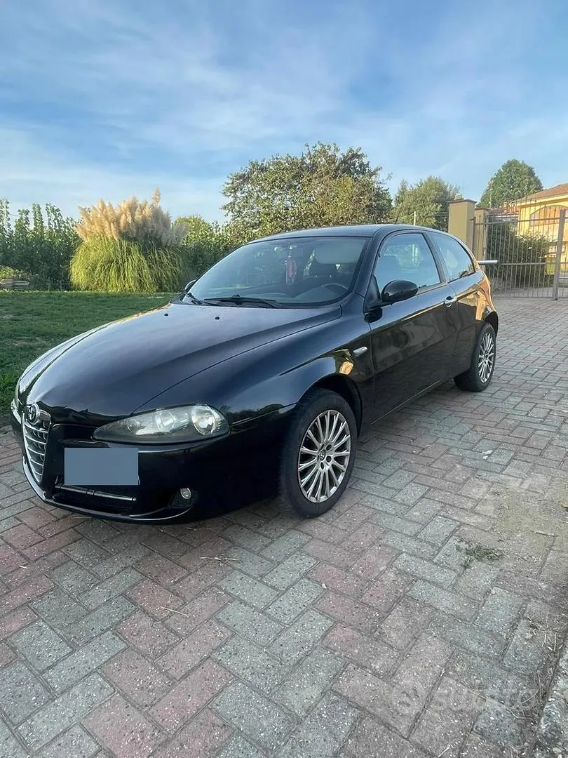 Alfa Romeo 147
