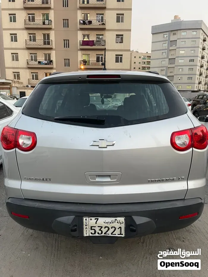 Chevrolet Traverse 2012 photo 2