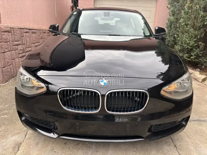 BMW 114 2013 photo 2