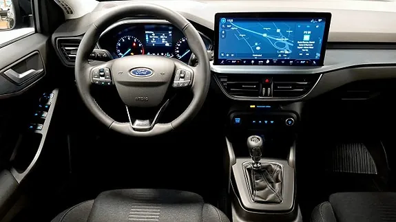 Ford Focus 2024 photo 4