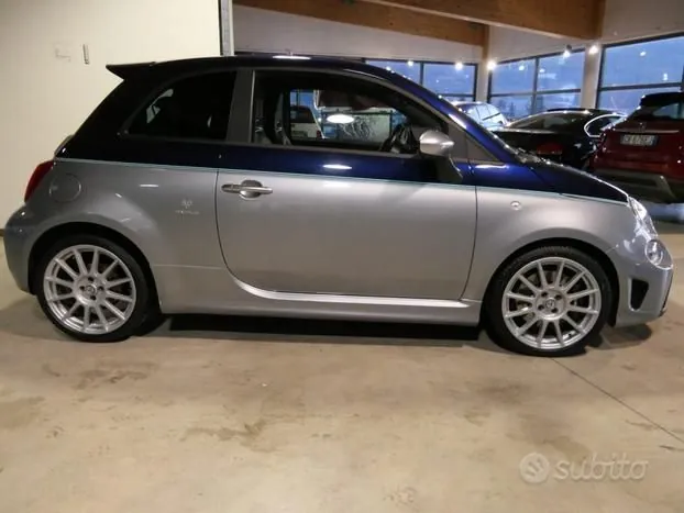 Abarth 695 2019 photo 3