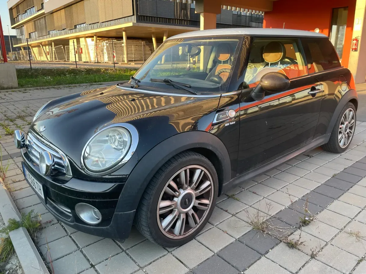Mini Cooper 2010 photo 2