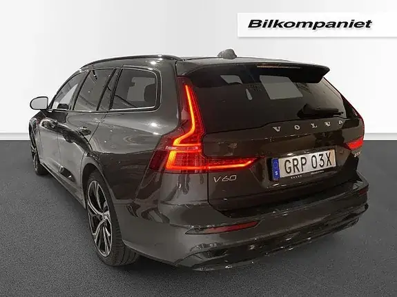 Volvo V60 2025 photo 2