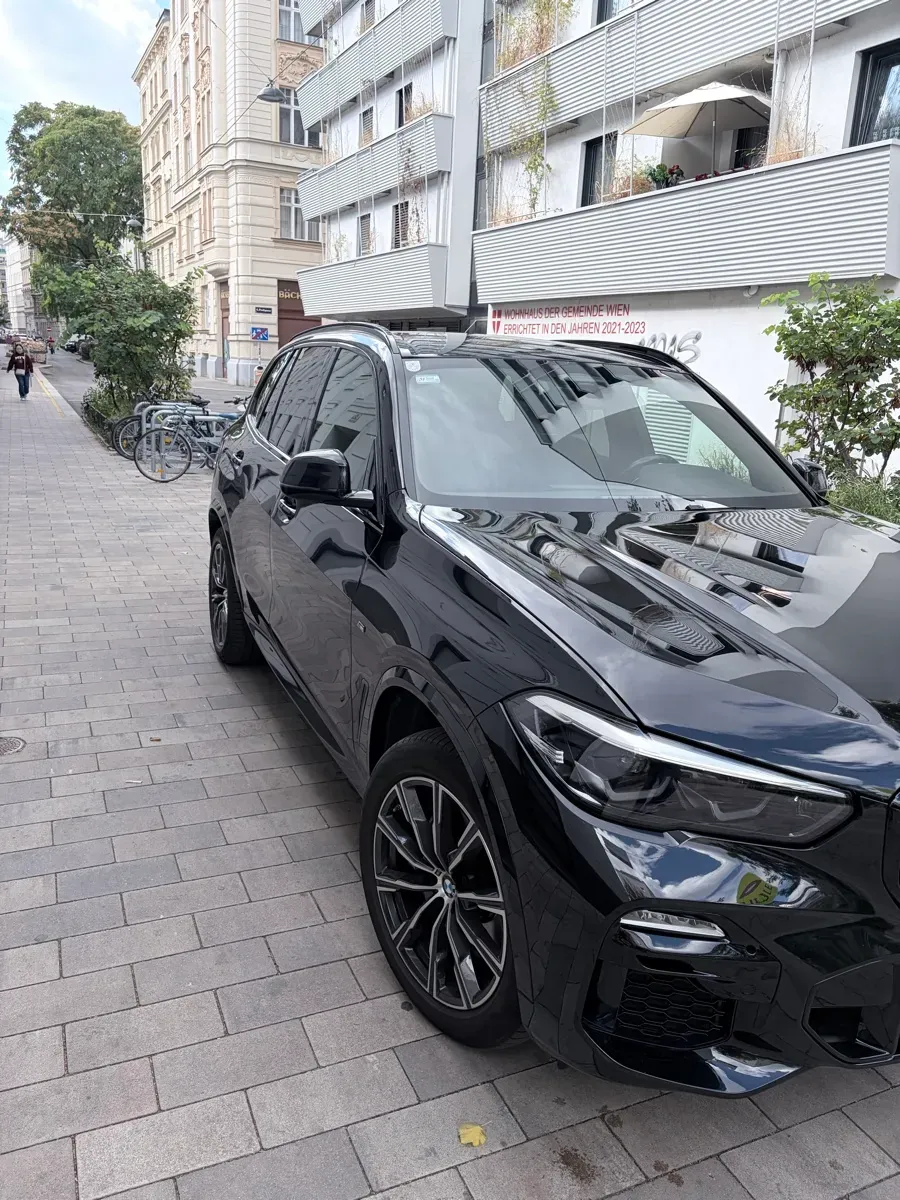 BMW X5 2020 photo 2
