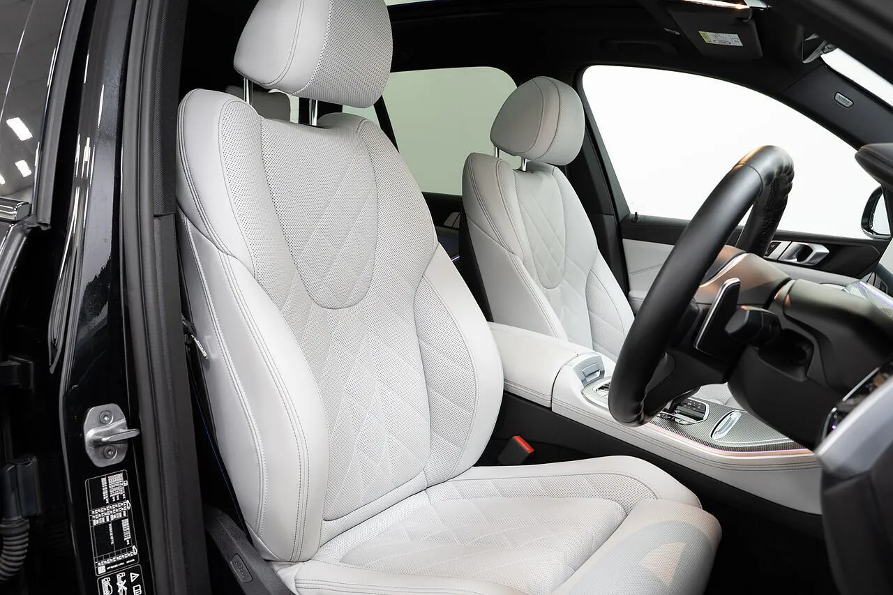 BMW X5 2023 photo 4