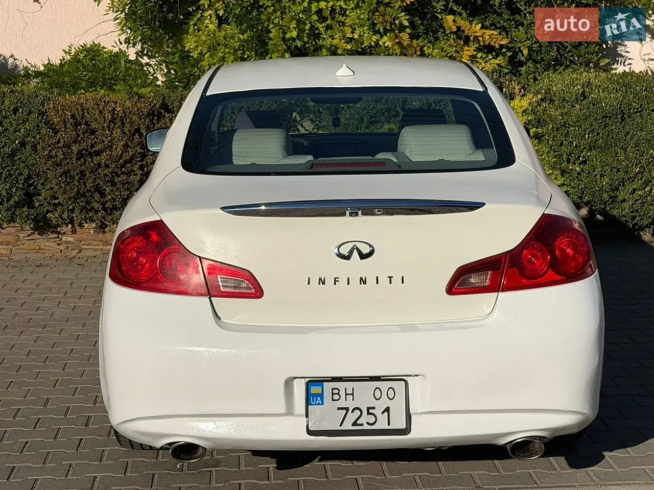 Infiniti G25 2011 photo 5