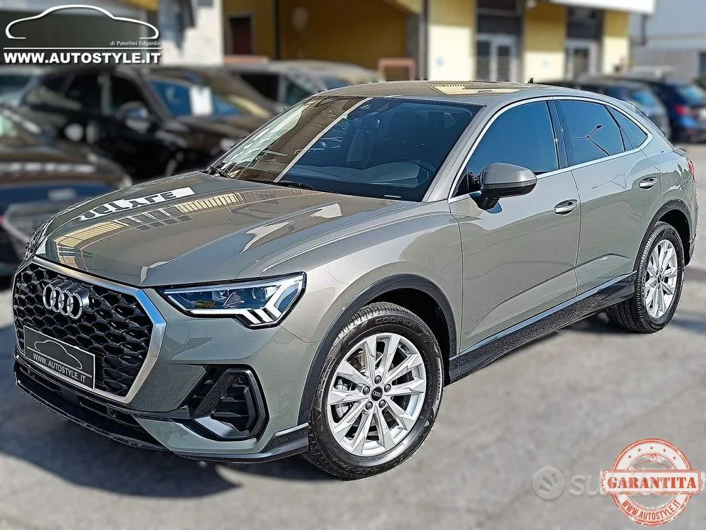 Audi Q3 2023 photo 2