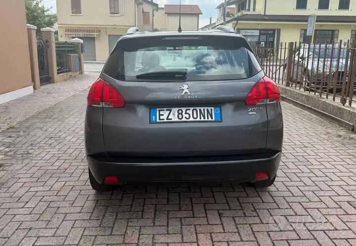 Peugeot 2008 2015 photo 3
