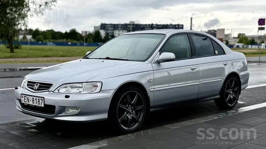 Honda Accord 2002 photo 3