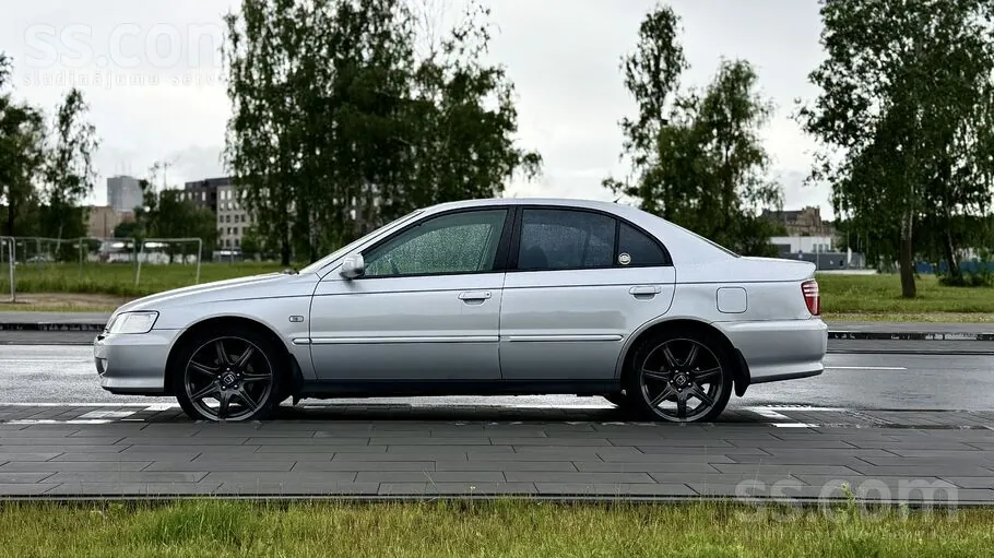 Honda Accord 2002 photo 2