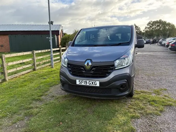 Renault Trafic 2019 photo 5