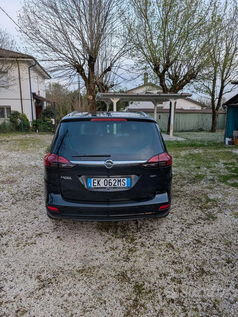 Opel Zafira 2011 photo 4