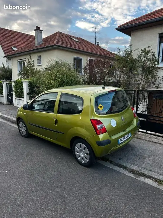 Renault Twingo 2009 photo 2