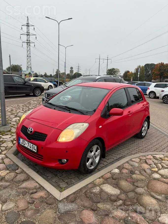 Toyota Yaris 2006 photo 2