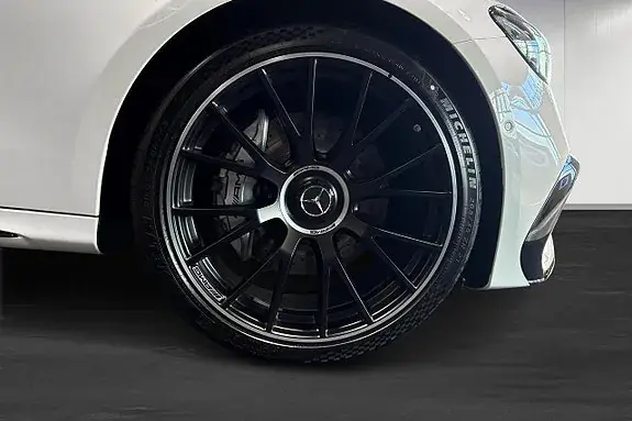 Mercedes-Benz E53 2027 photo 5