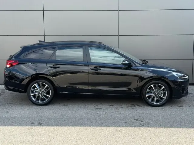 Hyundai I30 photo 2