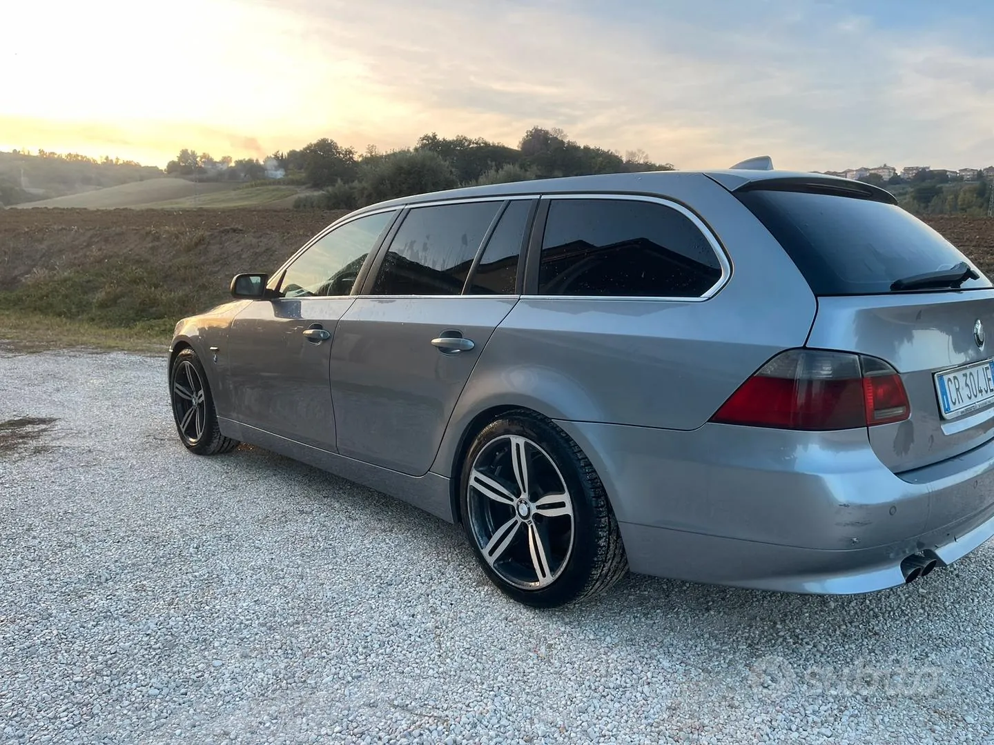 BMW 525D 2004 photo 3