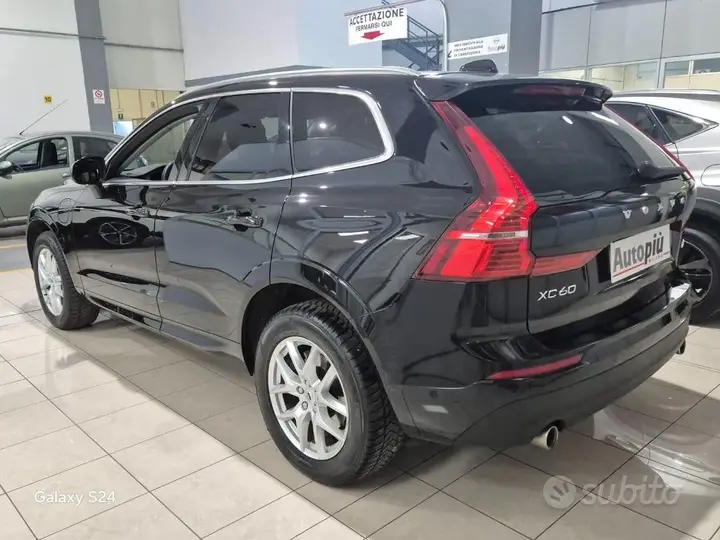Volvo Xc60 2018 photo 4