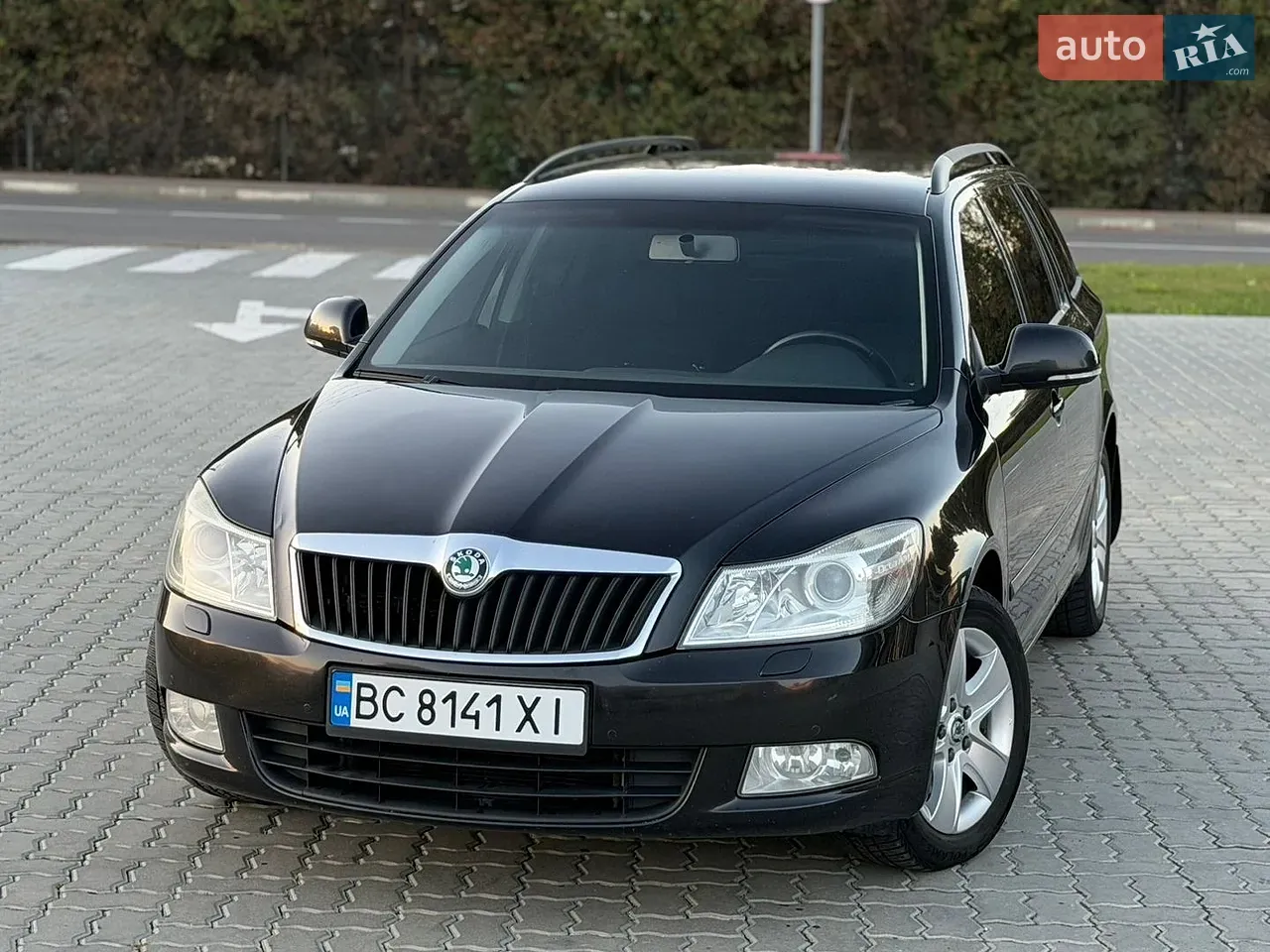 Skoda Octavia 2010 photo 2