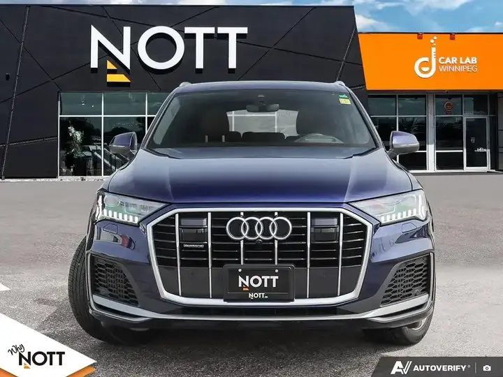 Audi Q7 2021 photo 2