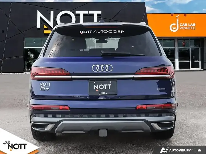 Audi Q7 2021 photo 5