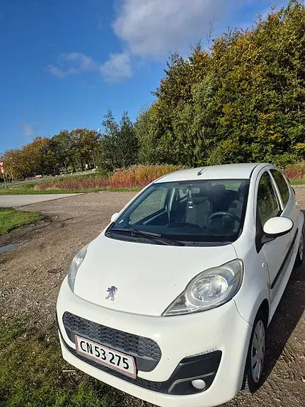 Peugeot 107 2007 photo 3
