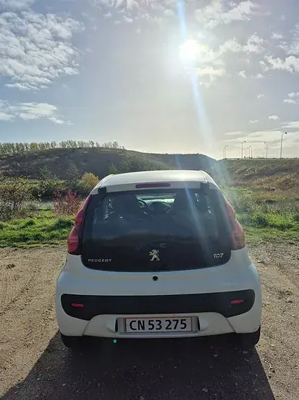 Peugeot 107 2007 photo 4