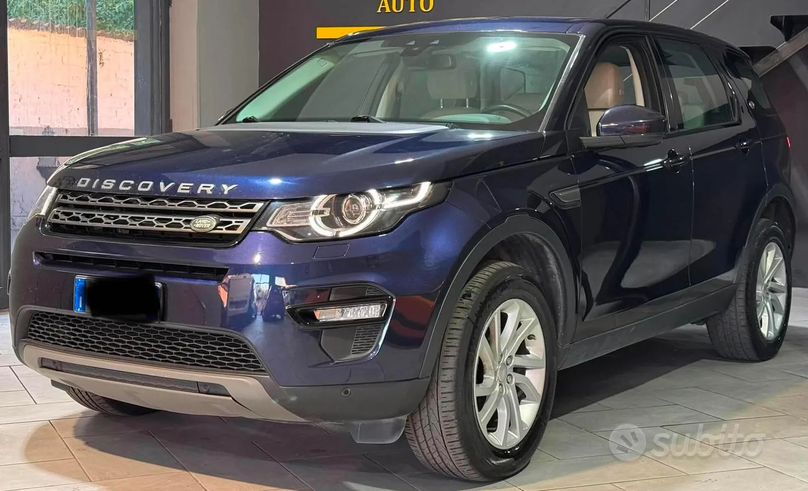 Land Rover Discovery Sport 2018 photo 3