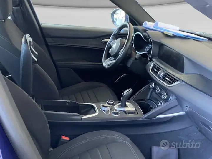 Alfa Romeo Stelvio 2022 photo 4