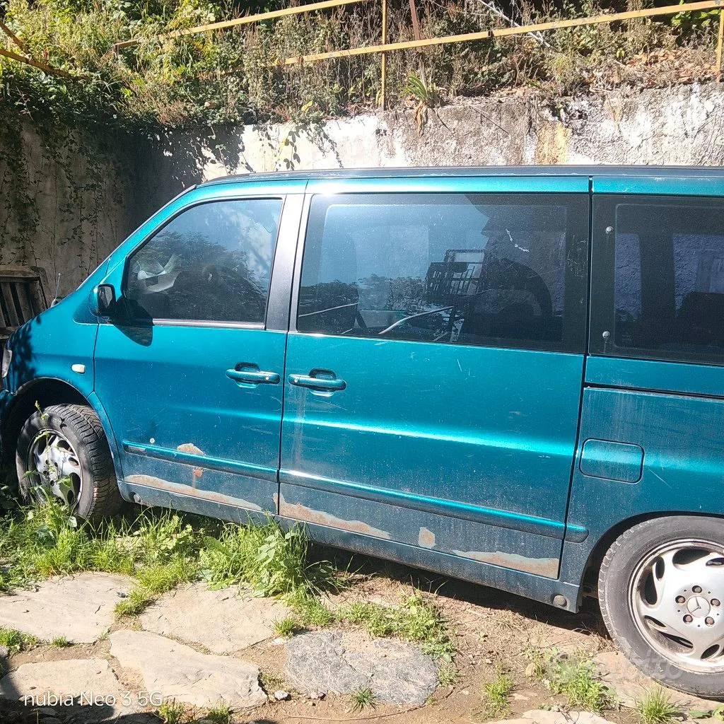 Mercedes-Benz Vito 2001 photo 2