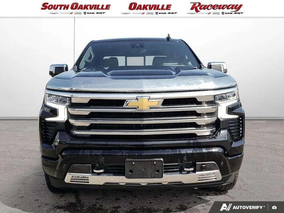 Chevrolet Silverado 1500 2025 photo 2