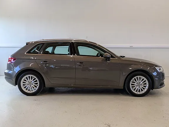 Audi A3 2014 photo 5