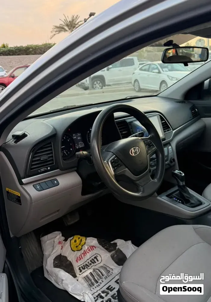 Hyundai Elantra 2017 photo 4