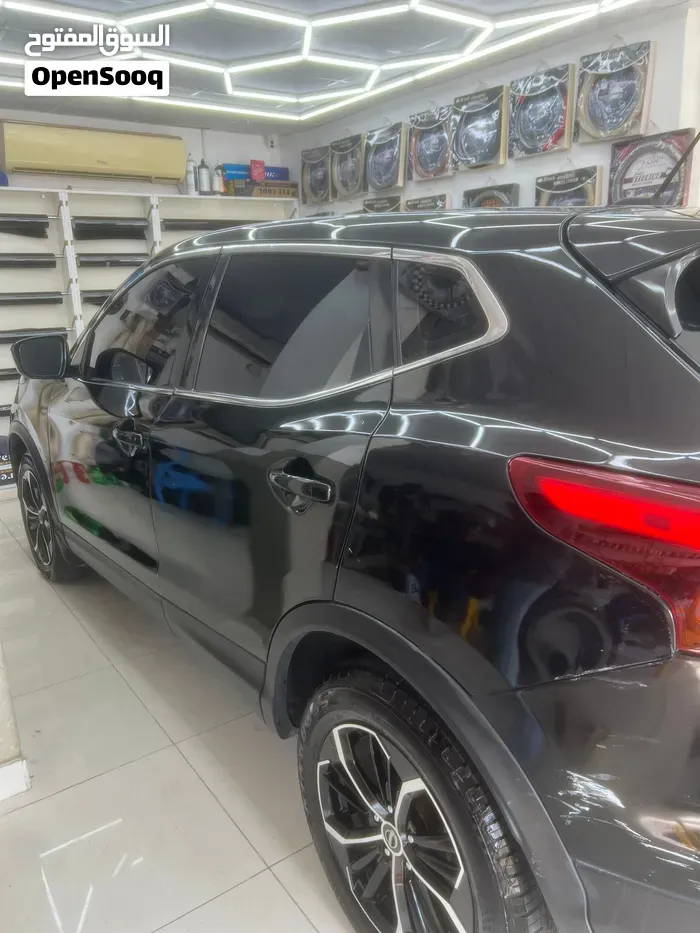 Nissan Rogue 2018 photo 2