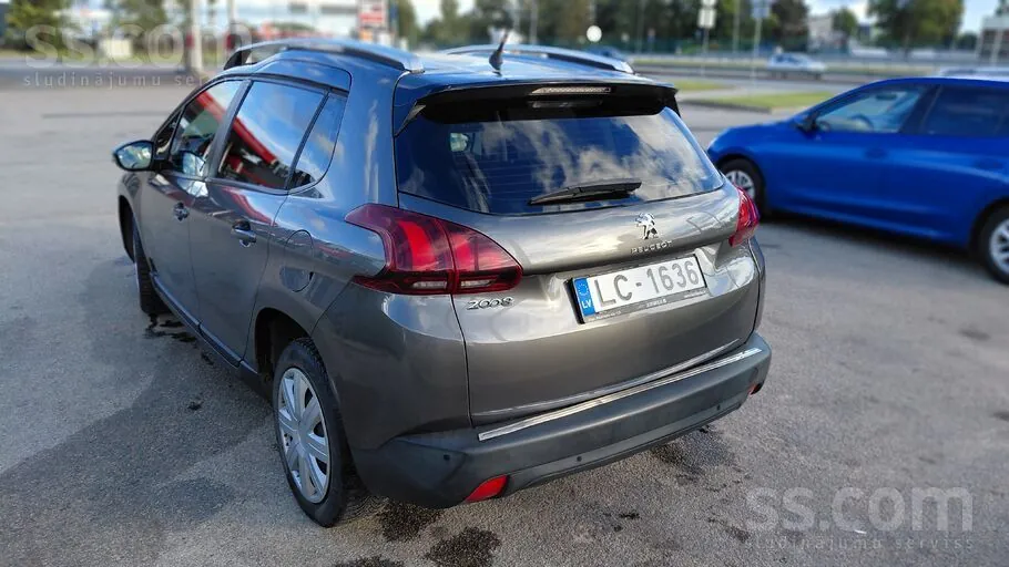 Peugeot 2008 2018 photo 5