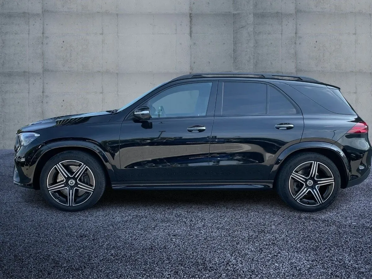 Mercedes-Benz Gle-Class 2025 photo 3