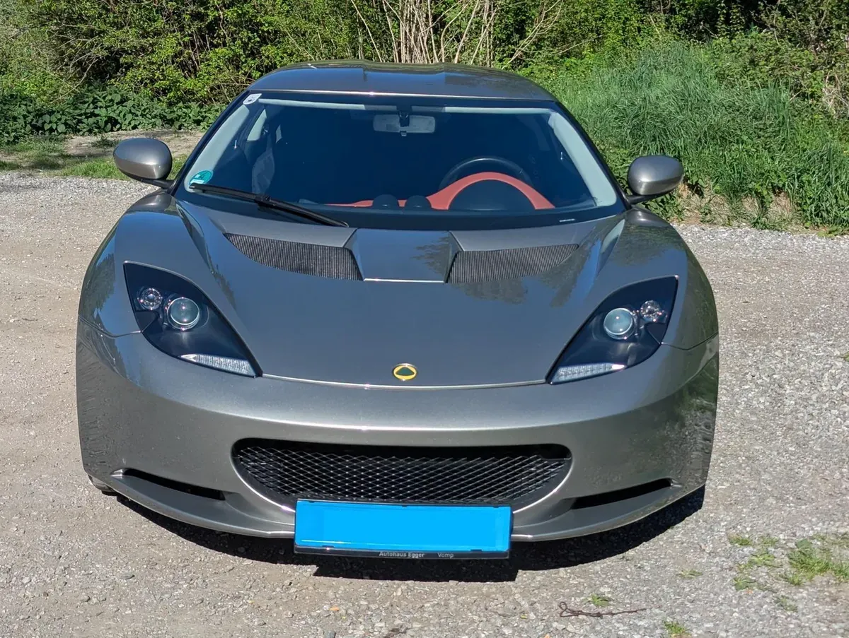 Lotus Evora 2013 photo 2