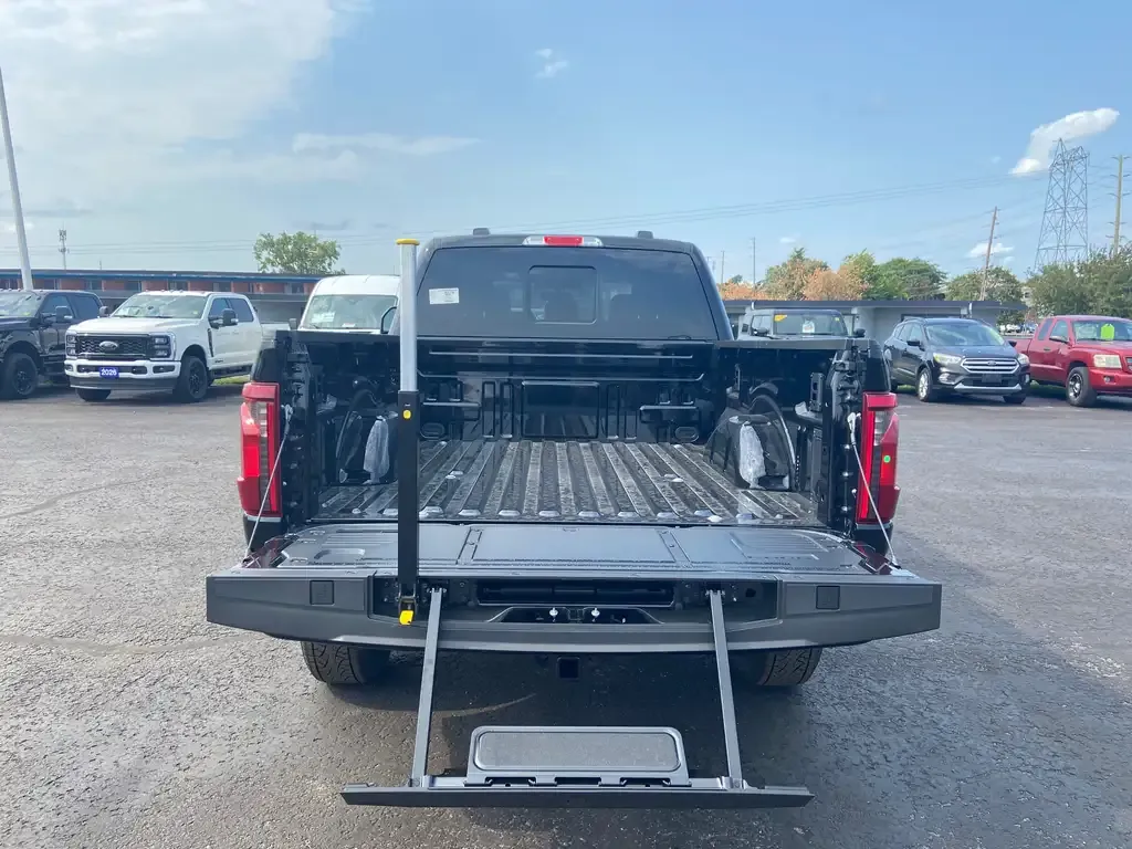 Ford F-150 2026 photo 5
